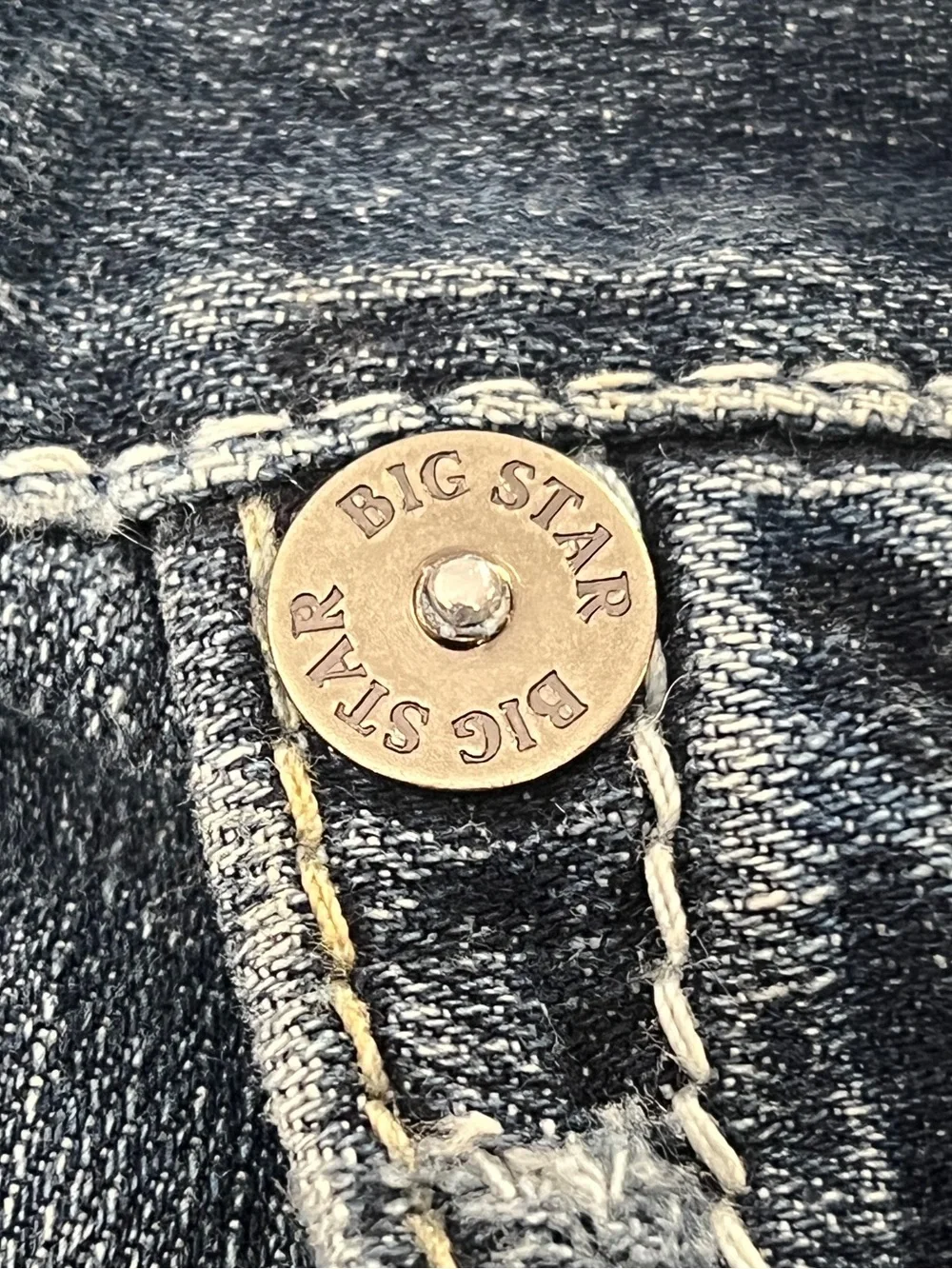 Big Star Pioneer Jeans 32XL Boot Cut Buckle ExclusiveDistressed Thick Stitch